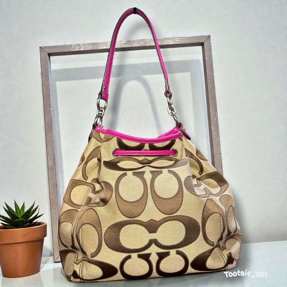COACH DAISY- Bucket Shoulder Bag - Picture 3 of 15